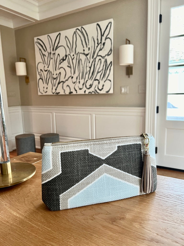 Areso Clutch in Taupe