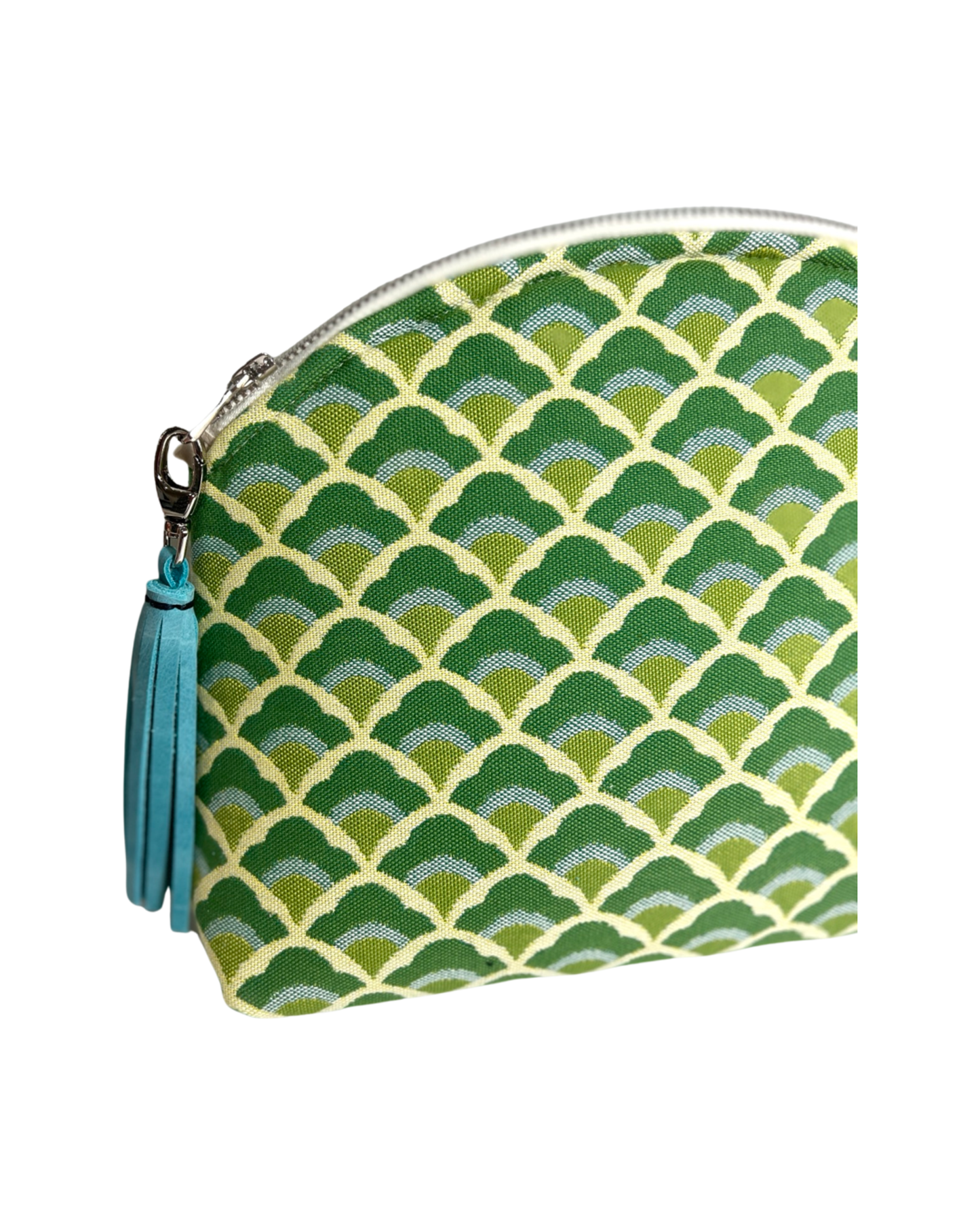 Green Scallop Performance Pouch