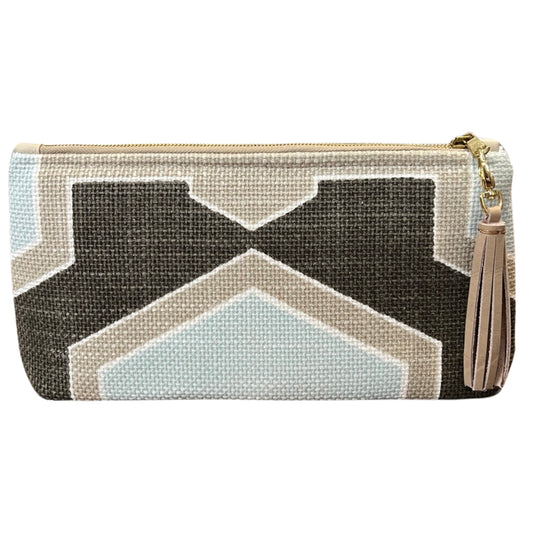 Areso Clutch in Taupe