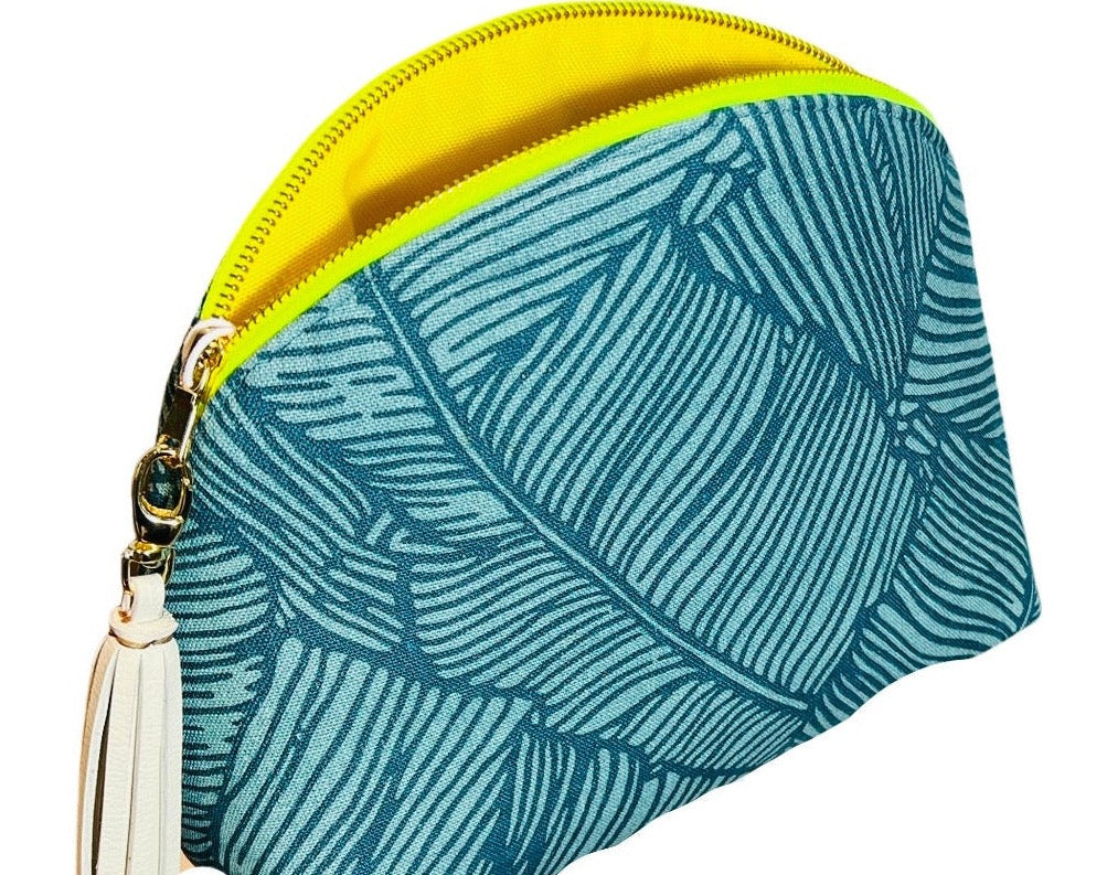 Banana Leaf Performance Pouch